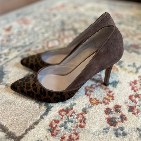 Johnston & Murphy Brown Suede Leopard Animal Fur Pumps Heels 7 - Picture 5 of 8